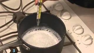 How to Caramelize Sugar [upl. by Blunt]