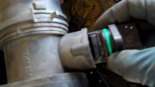 How to fix the MAF Mass Air Flow Sensor on a Volkswagon Jetta [upl. by Ahsirat]