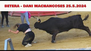 😱 INCREIBLE TORO DE DANI MACHANCOSES EN BETERA 2024 [upl. by Delanie617]