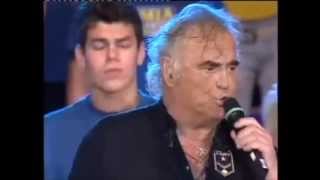 Franco Califano in Minuetto Premio Mia Martini alla carriera  Live 2006 [upl. by Ecreip]