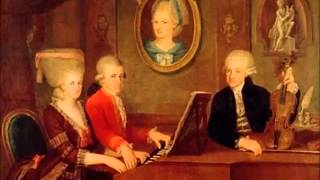 W A Mozart  KV 220 196b  Missa brevis in C major quotSpatzenmessequot [upl. by Erdnael]