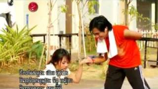 09  Kom Dor Oun Bob Phlech Ke  CHHAY VIRAK YUTH [upl. by Linnet]