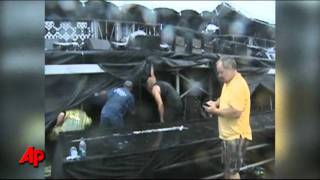 Raw Video Stage Collapse at Ottawa Bluesfest [upl. by Ram]