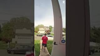 A pizza delivery drivers quick thinking ends a highspeed chase in Pennsylvania [upl. by Nilyaj]