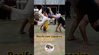 Capoeirando capoeira [upl. by Ynohtnanhoj]