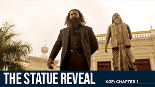 The Statue Reveal  KGF Chapter 1  Yash  Ramachandra Raju  Prashanth Neel [upl. by Nevag12]