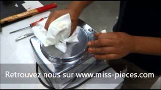 Comment changer le fourreau daxe dun robot magimix [upl. by Fatsug82]