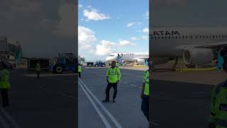 Boarding a Plane in Armenia Colombia P1 ✈️🇨🇴 [upl. by Noelopan]