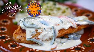 Pescado Con Rajas y Crema [upl. by Hairim40]