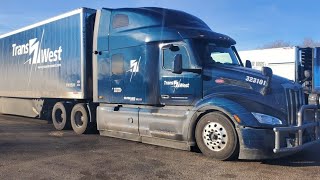 La vie de routier au canada  J31 Lhiver au Québec [upl. by Ahoufe176]