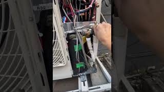 R32 Refrigerant unit installation R32 outdoor unit vrfsystem r32 fyp [upl. by Orme]