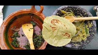 Tortillas de QuelitesQuintoniles acompañadas de Quelites sudados con salsa verde [upl. by Sucramd]