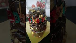 Black forest cake design utubeshort cakedecoration trending blackforest [upl. by Esilehs]