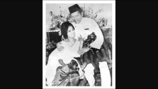 PRamlee amp Saloma  Malam Ku Bermimpi [upl. by Trina452]