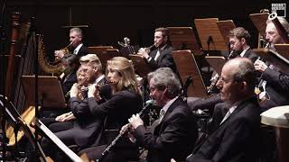 Stille Nacht heilige Nacht mit dem Bruckner Orchester Linz Markus Poschner amp Musicalensemble Linz [upl. by Ardnuassac]