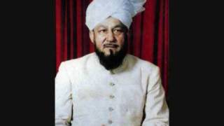 Ahmadiyya Nazam  Tum Kaun Ho Memories of Hazrat Mirza Tahir Ahamd Khalif UL Maseeh IVRHT [upl. by Ytirahs]