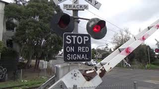 Toorak Rd Level Crossing Kooyong [upl. by Amadus]