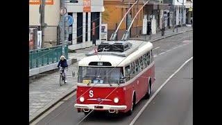 Trolejbus Škoda 9Tr rok výroby 1980 v ulicích Pardubic 27102024 [upl. by Imled114]