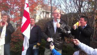 Yvon Godin lors de la manifestation contre la réforme de lassuranceemploi [upl. by Eelyak]