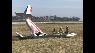 Small plane crashes at Porter County Regional Airport in Valparaiso Indiana [upl. by Morganstein]