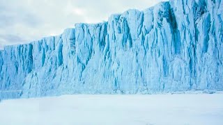 Was sich wirklich hinter der Eiswand in der Antarktis verbirgt [upl. by Cnahc615]