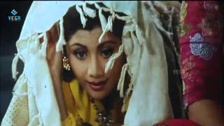 Sahasa Veerudu Sagara Kanya Movie  Comedy Scene  Shilpa Shetty [upl. by Halie]