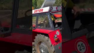 Traktoriada Circ Zetor 8145 v bahne [upl. by Dust241]