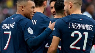 Football  le PSG et Toulouse saffrontent pour le trophée des champions [upl. by Riamu]