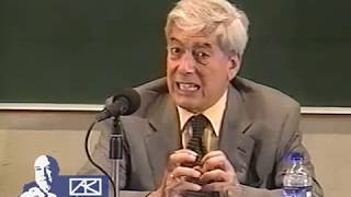 MARIO VARGAS LLOSA  La literatura es fuego nuevo [upl. by Nosnaj32]