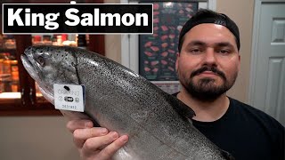 Salmon entero a las brasas  La Capital [upl. by Akalam]