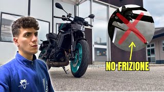 MOTO CON CAMBIO AUTOMATICO😱 TEST NUOVA MT 09 YAMT [upl. by Sairtemed]