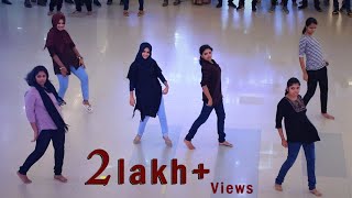 Flashmob Revera  Ernakulam Medical College  Oberon mall kochi  Kerala Dance  Malayalam  Medicos [upl. by Carlotta151]