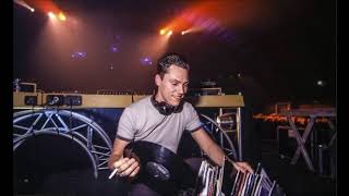 DJ Tiesto Live  Revolution Heineken Music Hall Amsterdam 08112003 [upl. by Tam584]