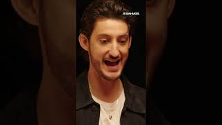 Oh une scène coupée du Hot Ones avec Pierre Niney 👀 [upl. by Yunick921]