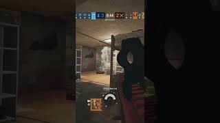 Oregon 1v4 rainbowsixsiege clips gaming jynzxi r6 [upl. by Rem998]