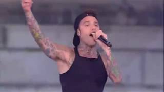 J AX amp Fedez Vorrei Ma Non Posto LIVE [upl. by Ellehcan711]