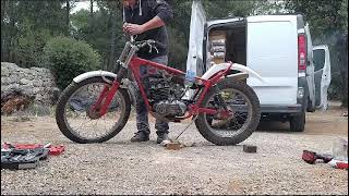 Démarrage Montesa 348 [upl. by Kirkwood831]