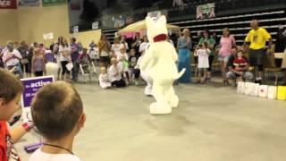 Bullseye the Target Dog vs Olaf from Frozen Dance Off [upl. by Aniv232]