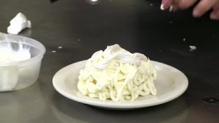 How to Make Fondant Spaghetti  Fondant Designs [upl. by Yeldar81]