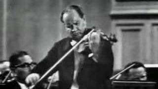 David Oistrakh plays Tchaikovsky Violin Concerto 2nd Mov [upl. by Akinirt]