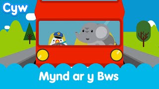 Cân Mynd ar y Bws  Cyws On the Bus song [upl. by Dillon]