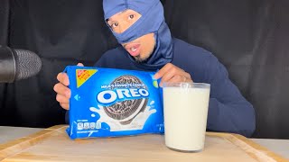 ASMR EATING OREO COOKIES 🍪 WITH MILK ASMR [upl. by Adnuhsed]