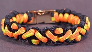 How to Make the quotNavajo Patternquot Paracord Survival Bracelet  BoredParacord [upl. by Wolpert]