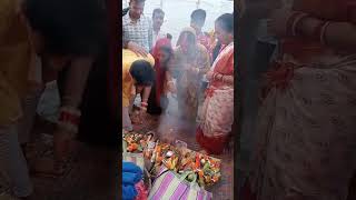 Ugg ho suruj dev🙏jaichhatimaiya shortvideo khushbooverma 2024 [upl. by Ilse]