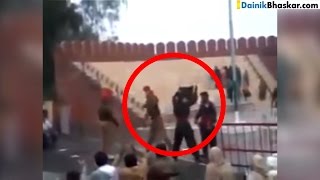 Shocking India Pakistan Soldiers Fight During Ceremony At Border [upl. by Hgierb238]