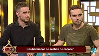 ¿Bailamos  Dos hermanos se ven por primera vez en su vida bailando [upl. by Onibas]