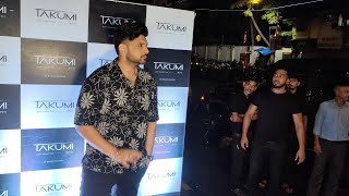 Karan Kundra Looks Handsome Boy At Vicky Jain Grand Birthday Celebration Party  Karan Kundra [upl. by Cacilia275]