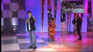 Abraham Mateo 12 años canta a duo con Luis Miguel  LA BIKINA  Menuda Noche [upl. by Aneehsit]