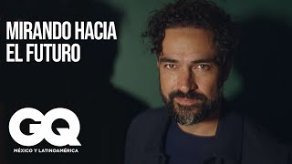 Alfonso Herrera nos enseña a seguir caminando  GQ México y Latinoamérica [upl. by Scevor]