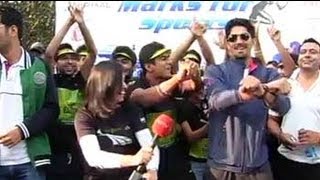 Vijender Singh walks for his city Chandigarh [upl. by Ailima]